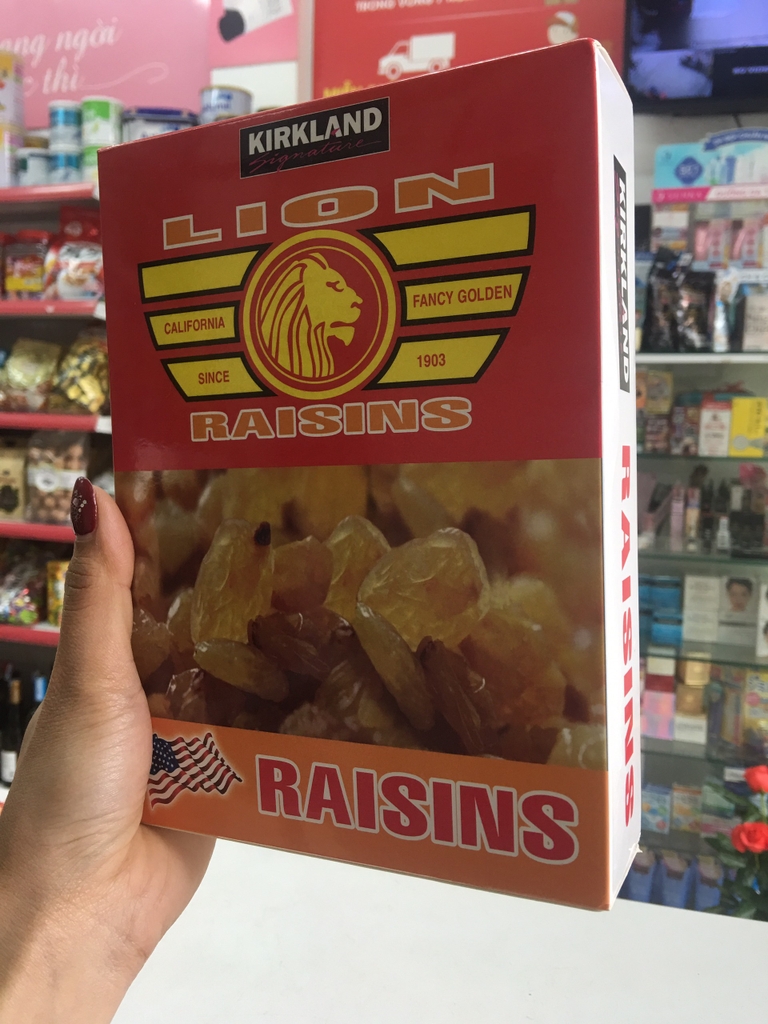Nho khô Mỹ Kirkland Lion Raisins 380g hộp giấy HapuMart