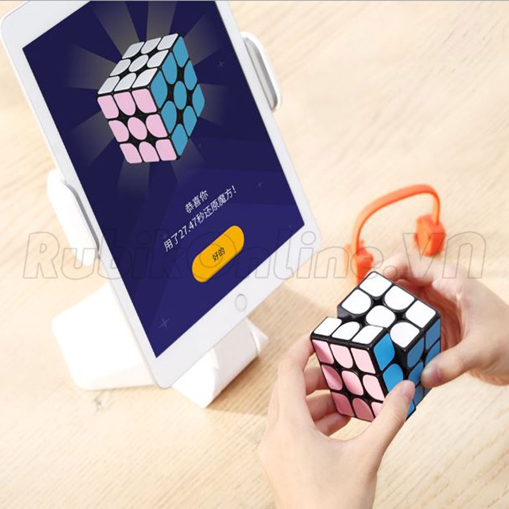 XiaoMi GiiKER Smart Cube