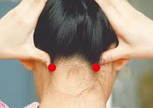Xoa bóp ngừa bệnh văn phòng