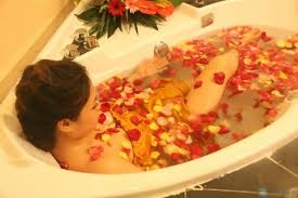 Tắm thuốc (Dược dục) – phương pháp trị bệnh độc đáo trong Đông y (Phần 1)