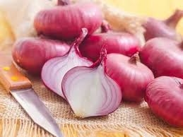 Bài thuốc chữa viêm amiđan từ củ Hành