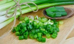 8 Lợi ích sức khỏe của hành lá