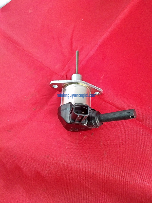 Van solenoid nhiên liệu KUBOTA 1A021-60015/1A021-60016/1A021-60017