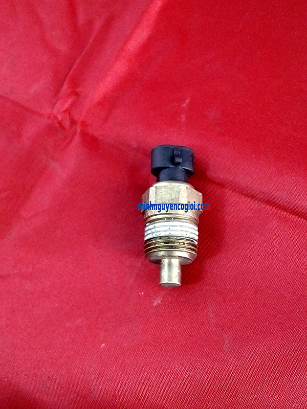 Cảm biến nhiệt độ CUMMINS 3915329