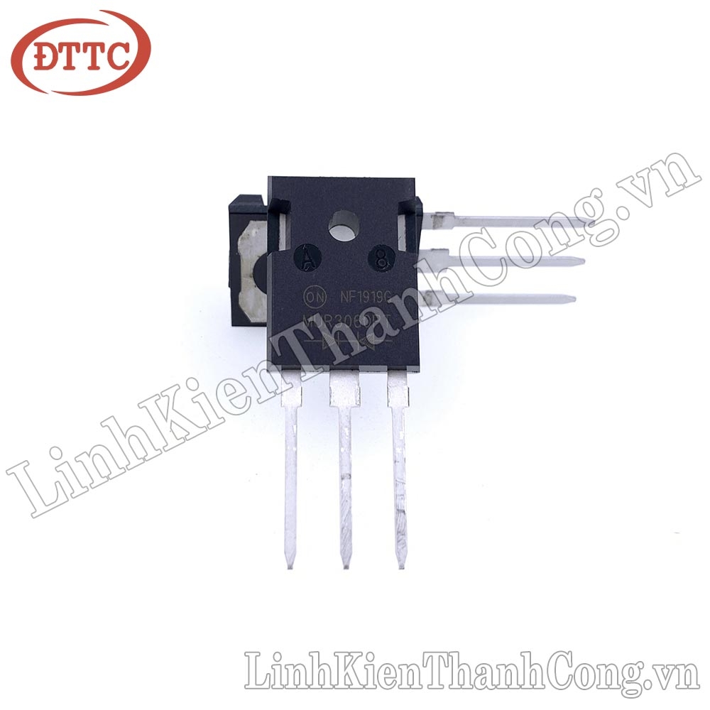 Diode TVS 15KE68CA 68V 1500W DO201AD