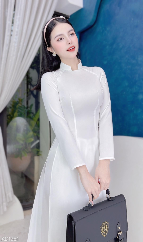 Áo Dài TT Bâu Vuông AD1381