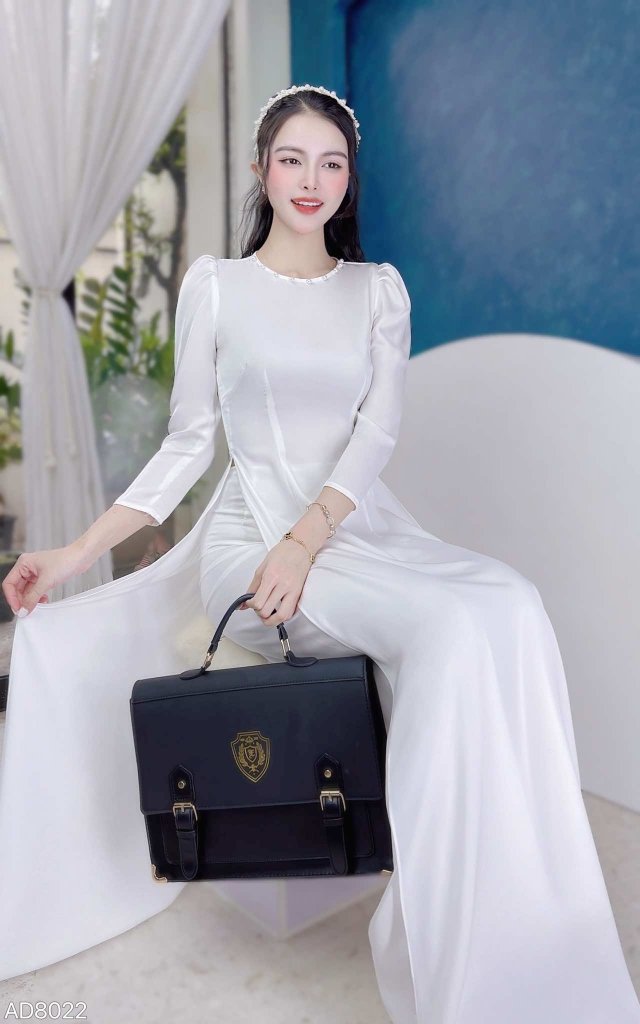Áo Dài Tay Lửng Cổ Tròn Ngọc AD8022 (áo lẻ)