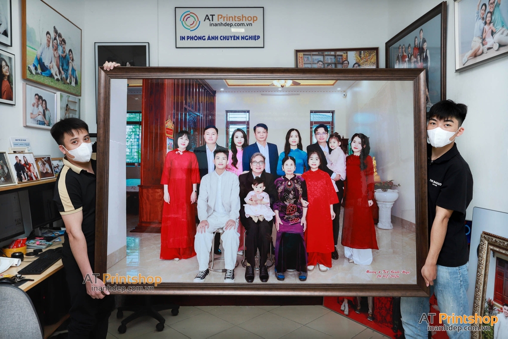 khung ảnh treo tường gia đình cao cấp