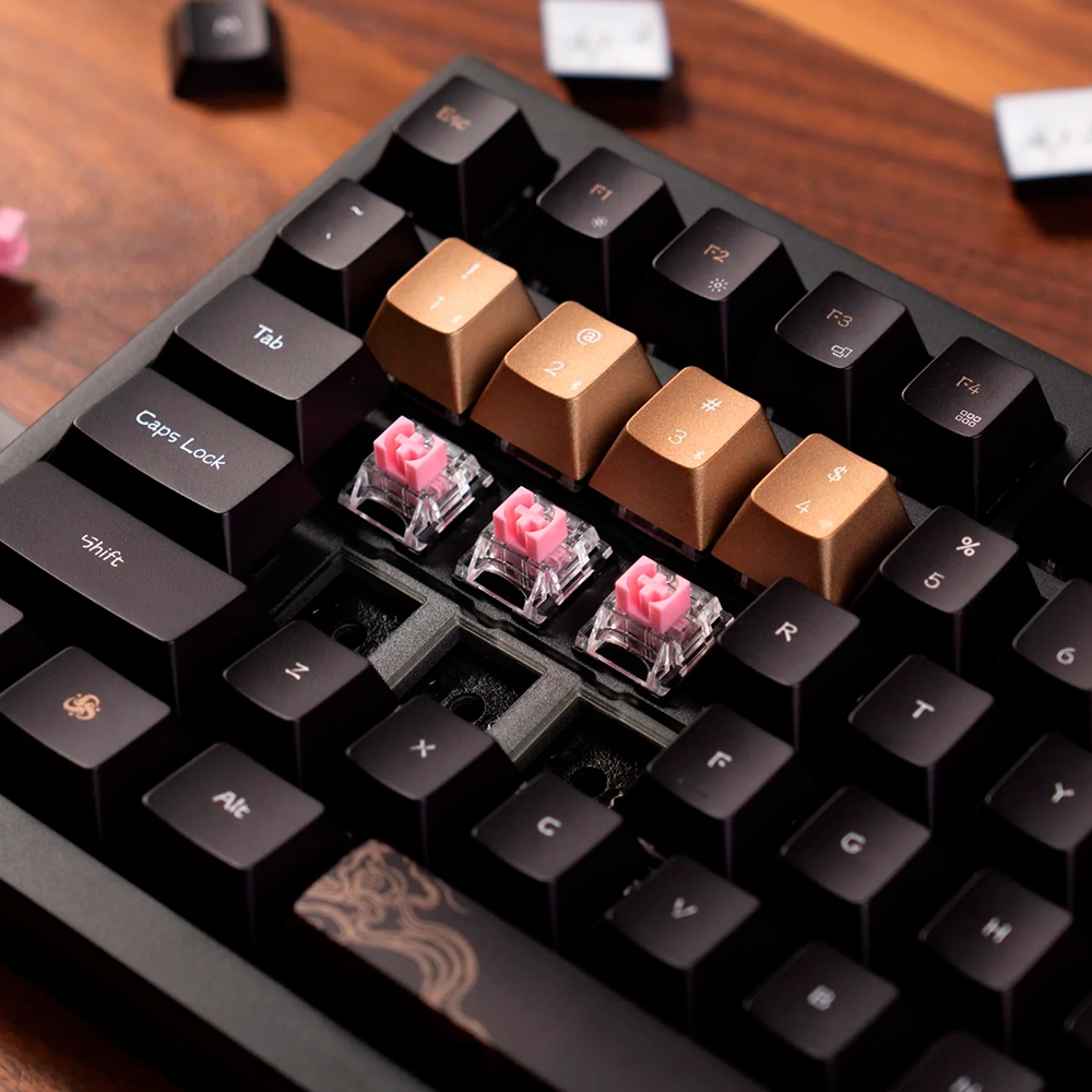 Bàn phím cơ không dây Keychron Black Myth Wukong Deluxe Edition RGB Hotswap (TTC Sw)
