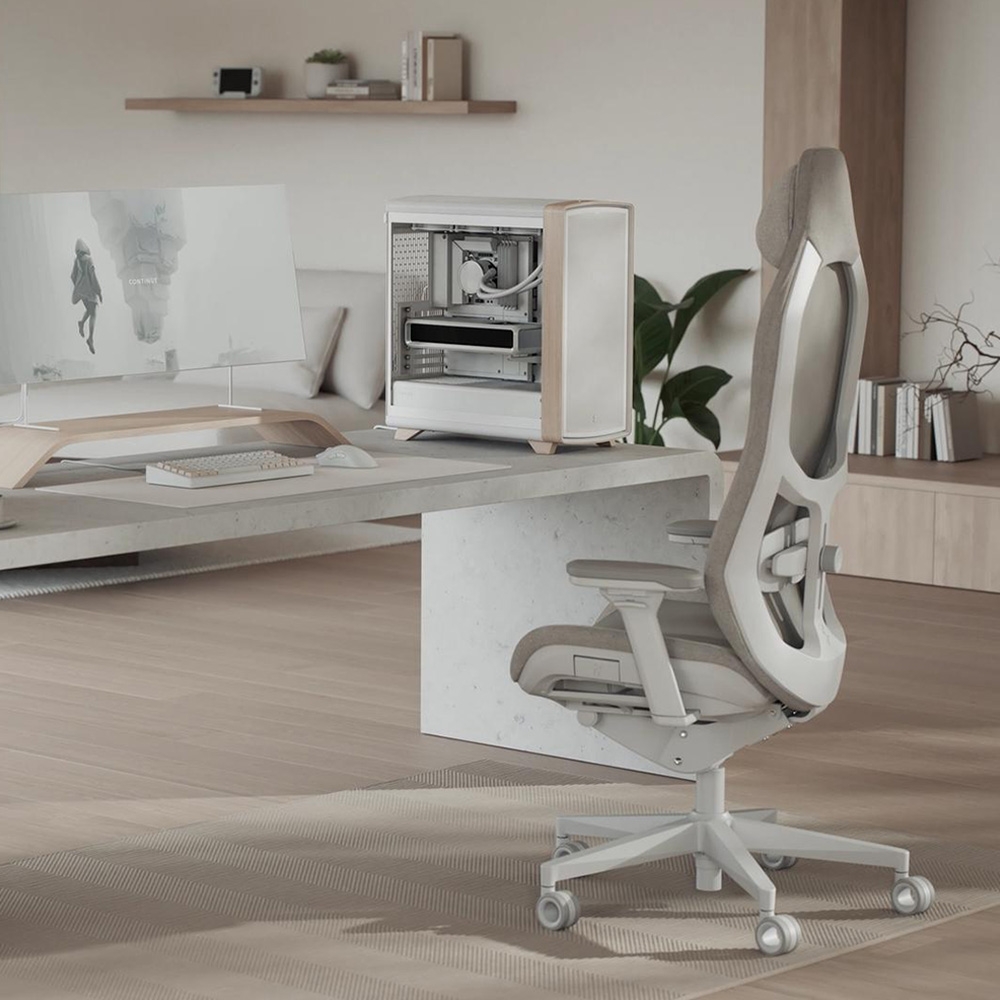 Case máy tính Fractal Summit Chalk White TG Clear Tint