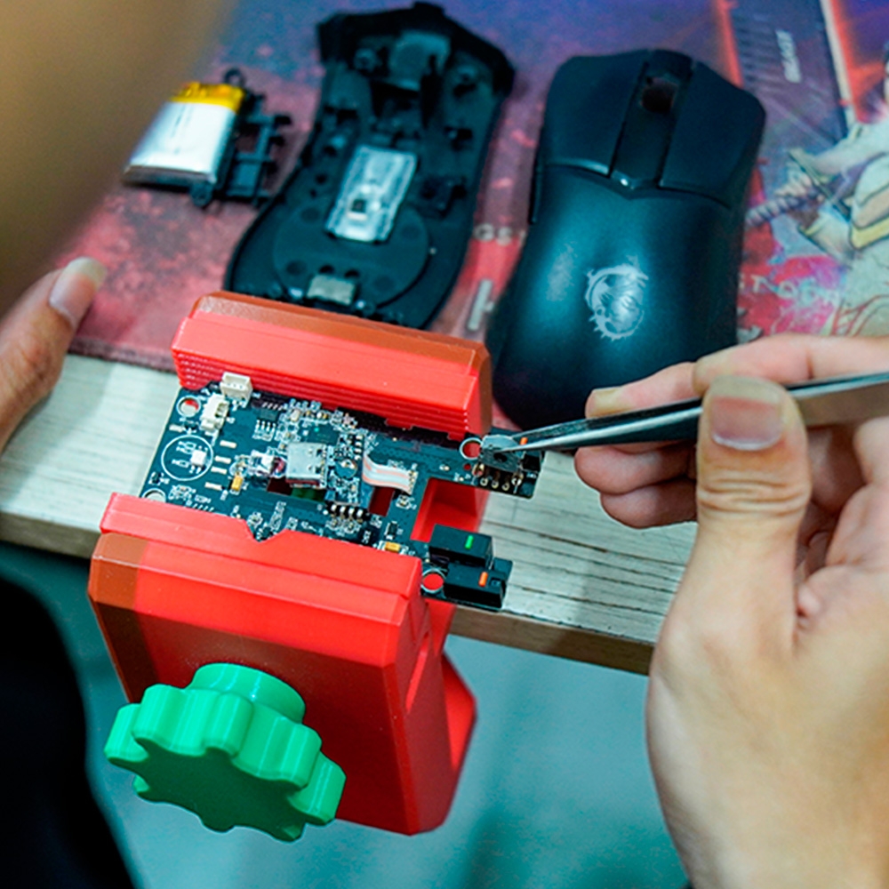 Dịch vụ thay nút bấm (switch), con lăn chuột