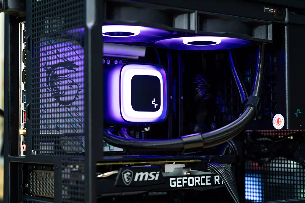 PC M5 i5-5060 (i5-14400F, RTX 5060 8GB, RAM DDR5 32GB, SSD 1TB, 650W, WIN11)
