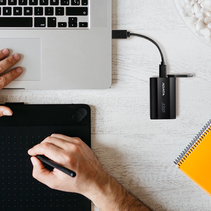 Ổ cứng di động SSD 500GB ADATA SD810 2000MB/s SD810-500G-CBK