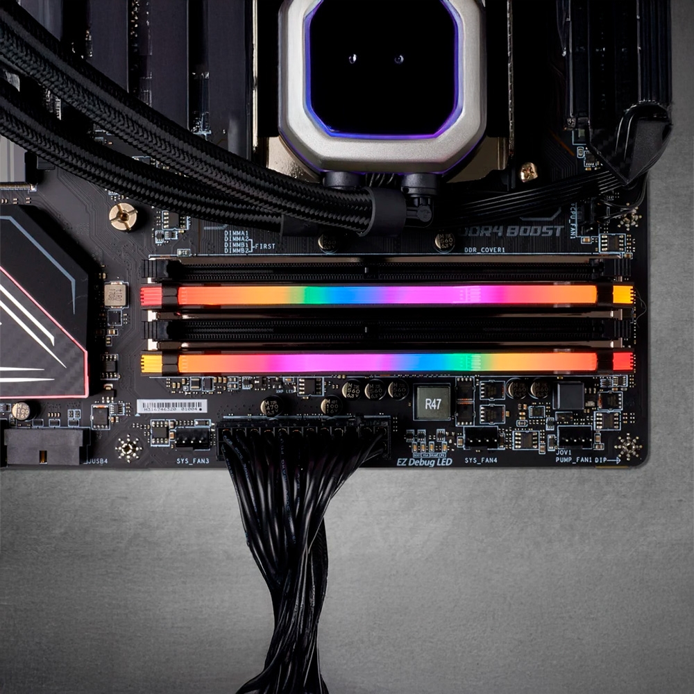 Ram PC Corsair Vengeance RGB Pro 16GB 2666Mhz DDR4 (2x8GB) CMW16GX4M2A2666C16