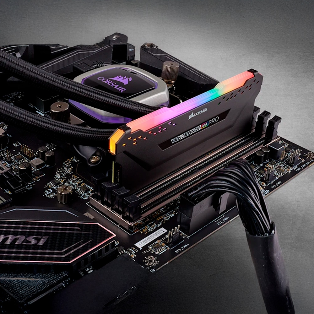 Ram PC Corsair Vengeance RGB Pro 8GB 3200Mhz DDR4 (1x8GB) CMW8GX4M1E3200C16