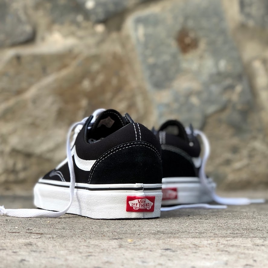 VANS OLD SKOOL 'BLACK WHITE' - VN000D3HY28 VANS OLD SKOOL 'BLACK WHITE' - VN000D3HY28