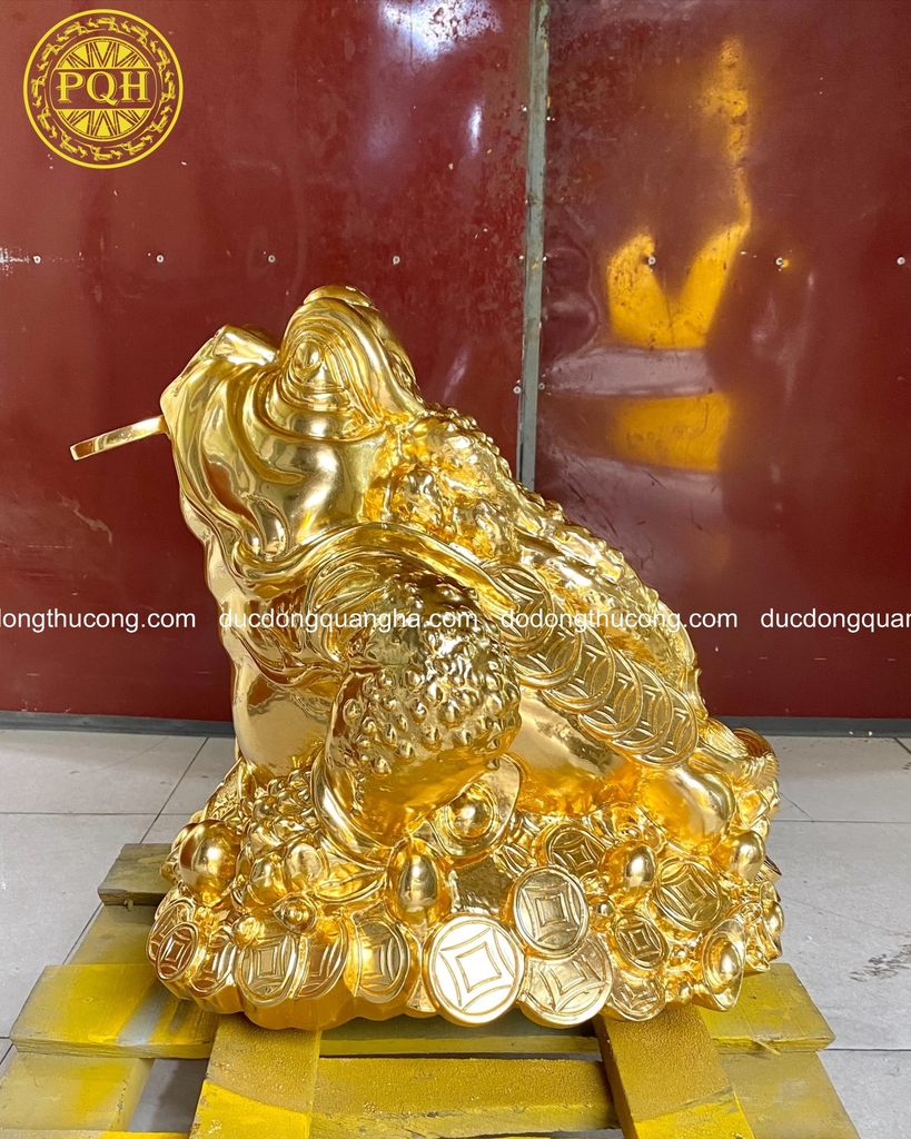 TƯỢNG CÓC THIỀM THỪ THẾP VÀNG 9999