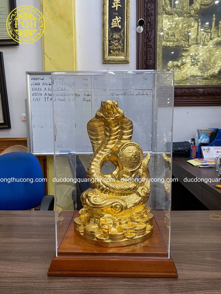 TƯỢNG RẮN CHỮ PHÚC