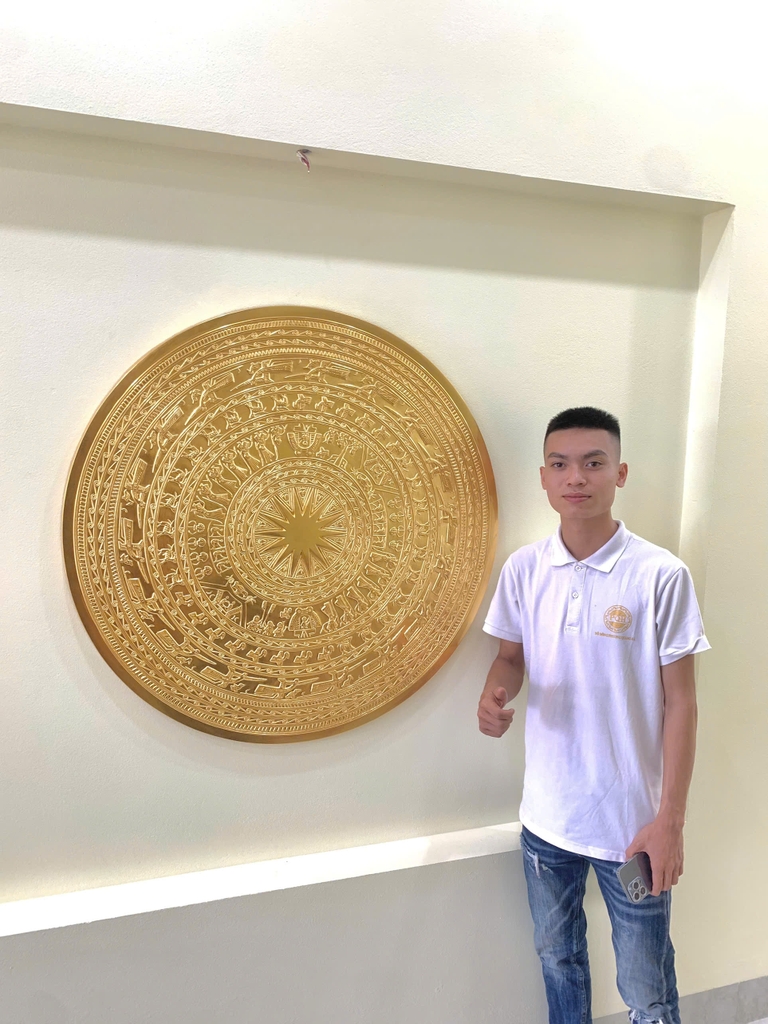 MẶT TRỐNG ĐỒNG ĐÚC DÁT VÀNG 9999 ĐƯỜNG KÍNH 1M LIÊN HỆ 0987127777