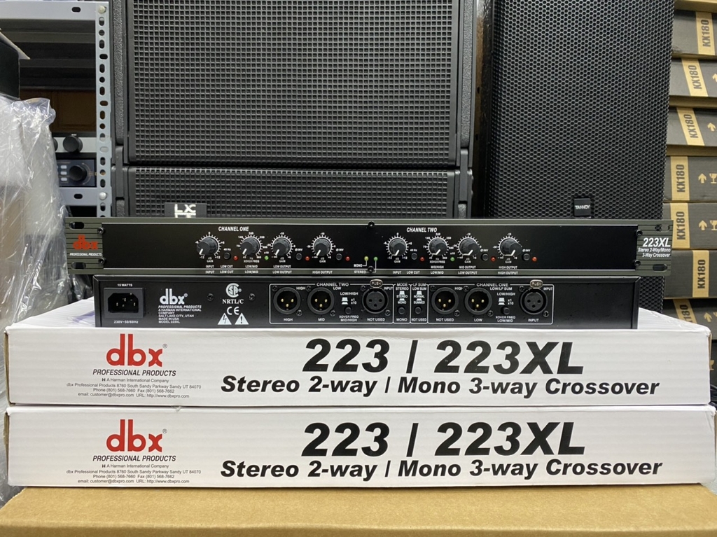 dbx 223XL チャンネルデバイダー アナログクロスオーバー dbx ディービーエックス 223XL ステレオ2Wayモノラル3Way