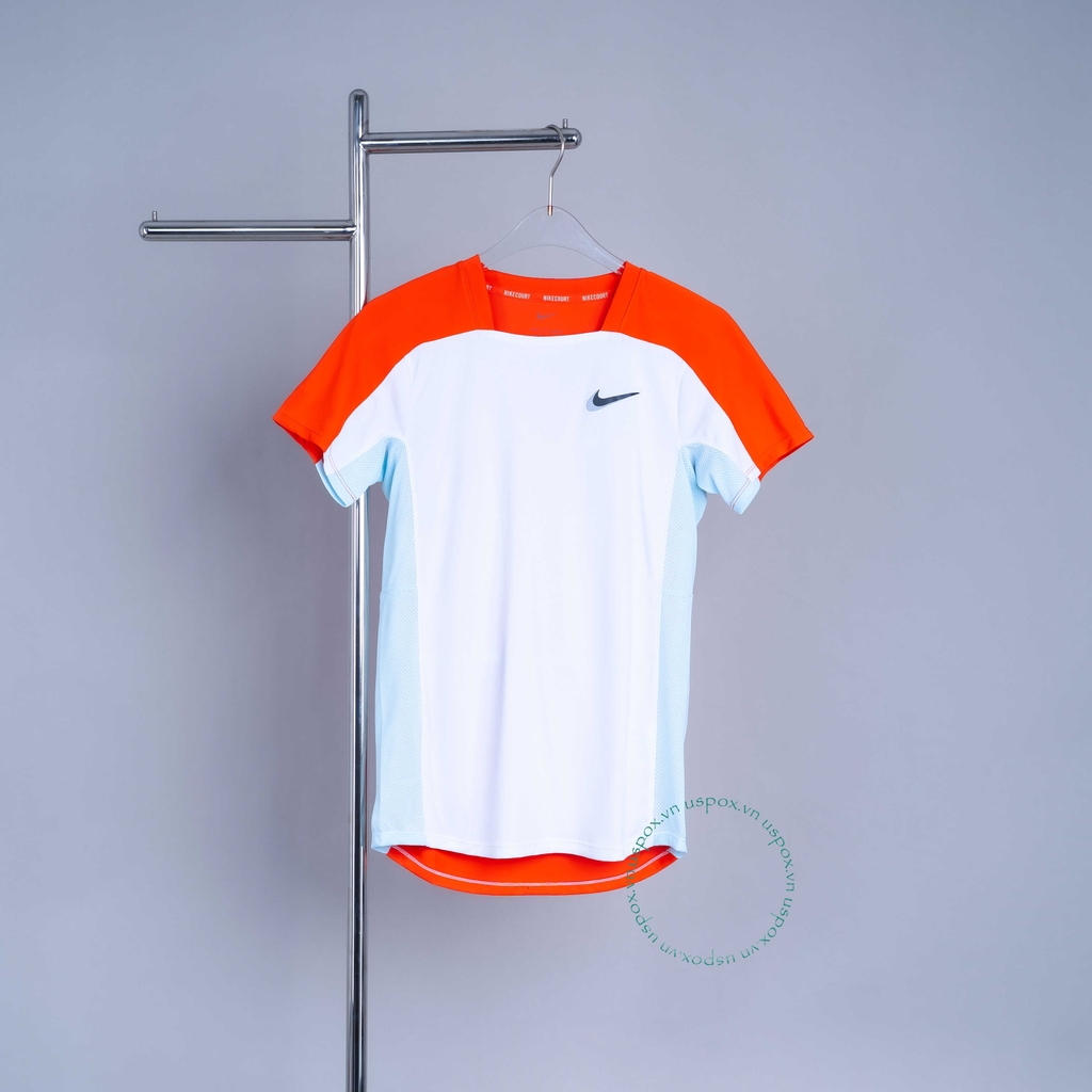 Áo tennis Nike Court Dri-FIT ADV Slam White/Team Orange (form Á) – Uspox - Siêu thị giày thể thao chính hãng Áo Tennis Nike Court Dri-Fit Adv Slam White/Team Orange (Form Á) – Uspox - Siêu Thị Giày Thể Thao Chính Hãng
