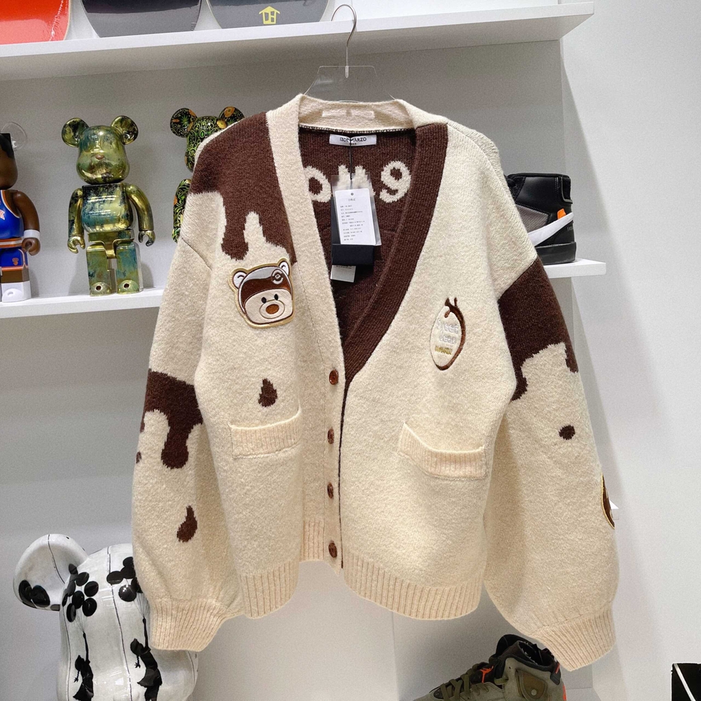 13DE MARZO】 へた Bear Button Cardigan