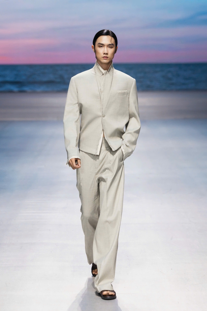 Fringe Twin Suit