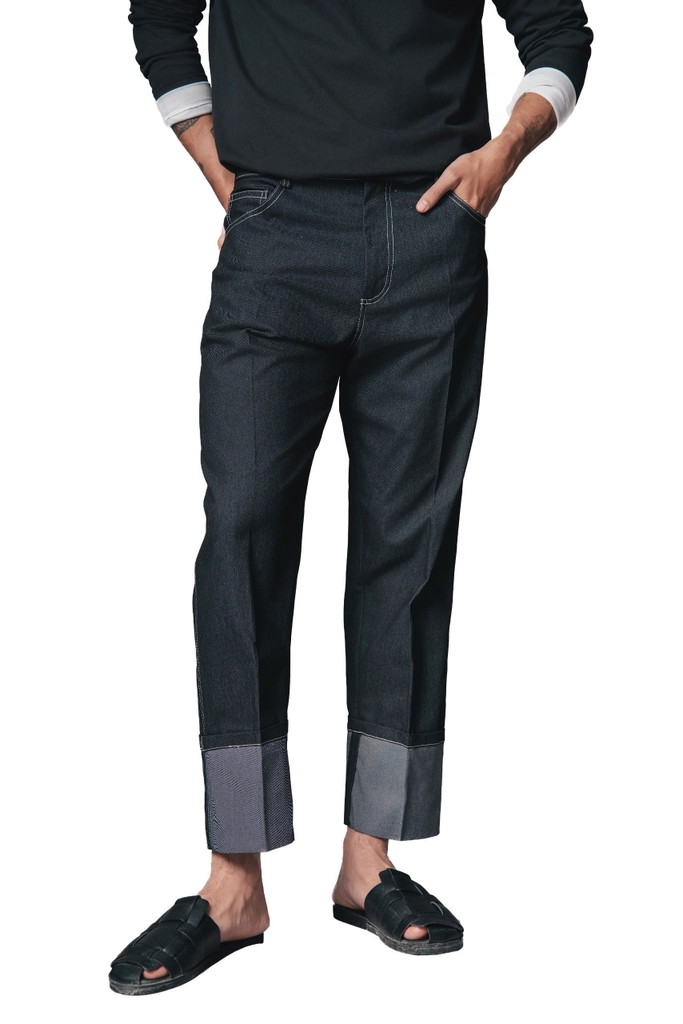 Yan Cuffed Pleated Trousers