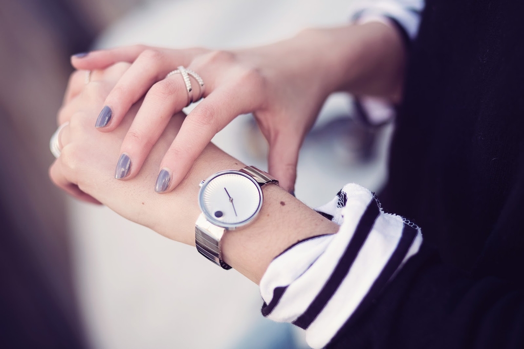 5-e17d99c7-78da-4a57-b52e-86e6af8fb7df