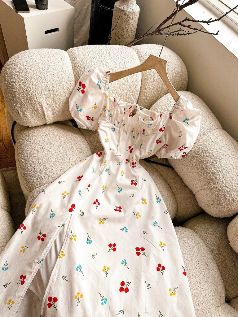 Đầm midi nude in hoa