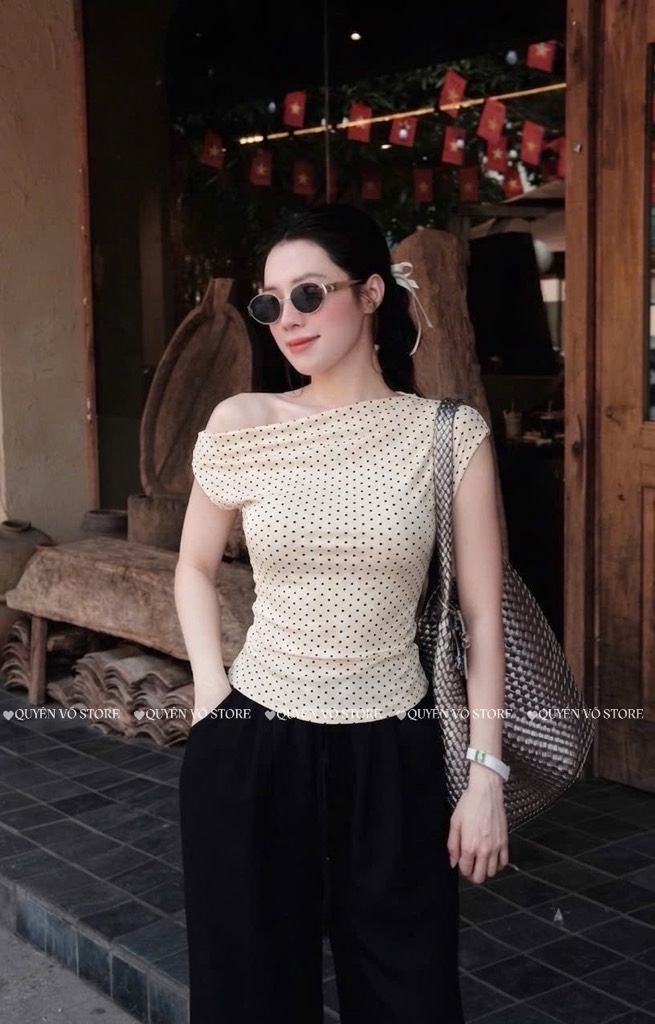 Áo thun cổ đỗ