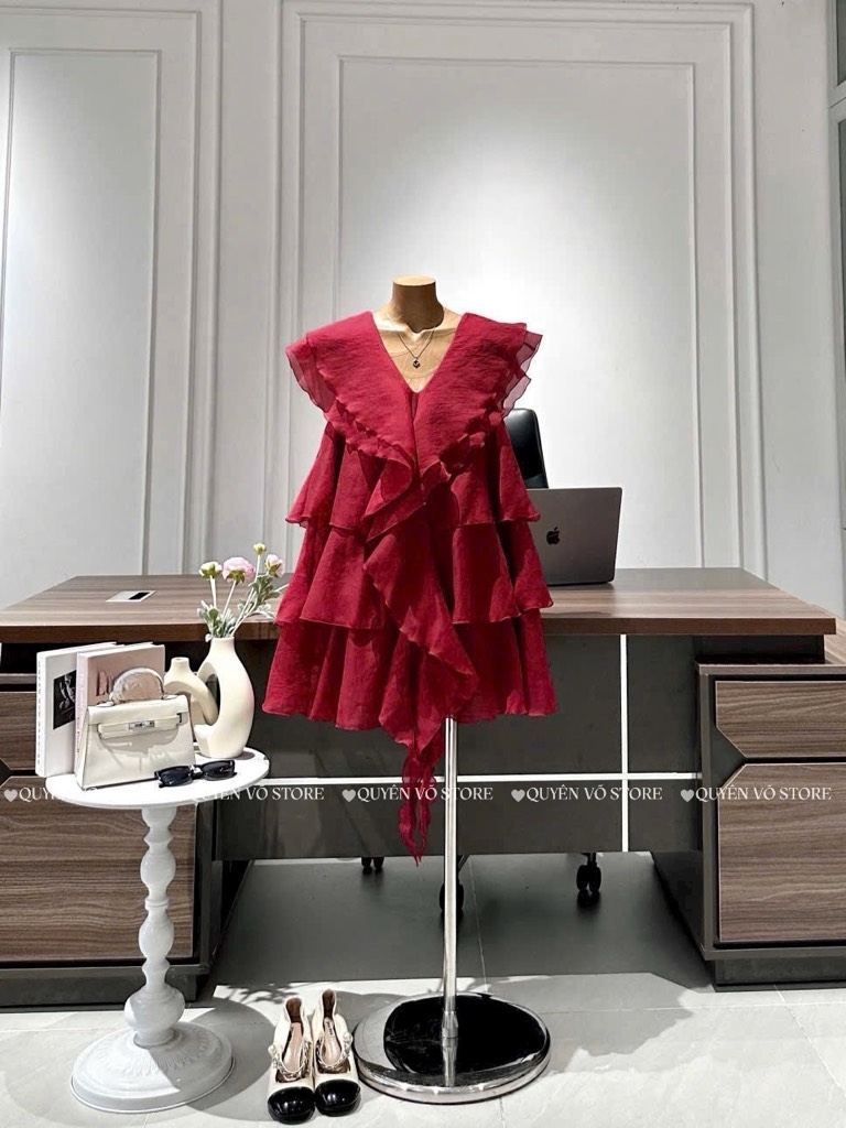 Đầm babydoll đỏ bèo tầng