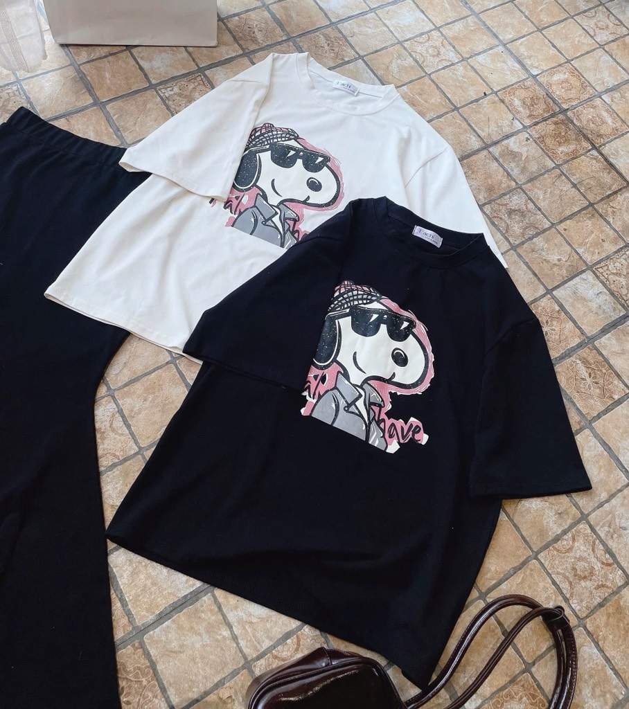 Set áo thun in hình x chân váy đuôi cá