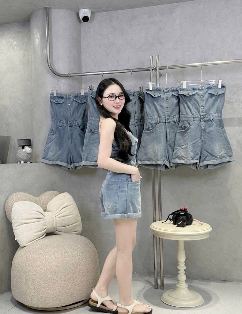 Jum jean short xanh nhạt