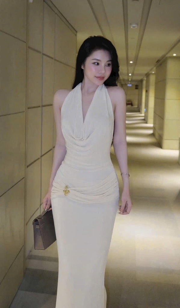 Đầm ôm body maxi thun ánh kim cổ đỗ trước