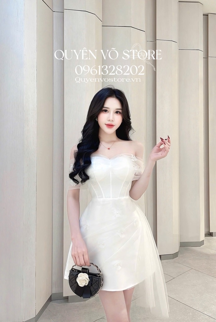 Đầm trễ vai lưới đính hoa - Trắng