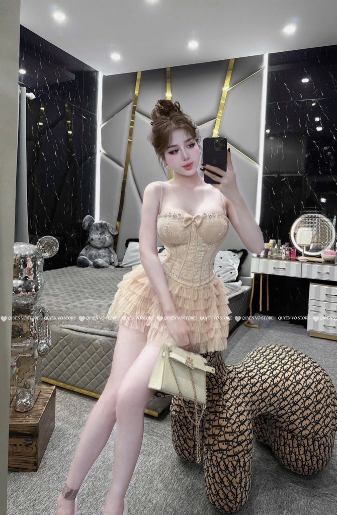 Set quây tầng công chúa - Kem