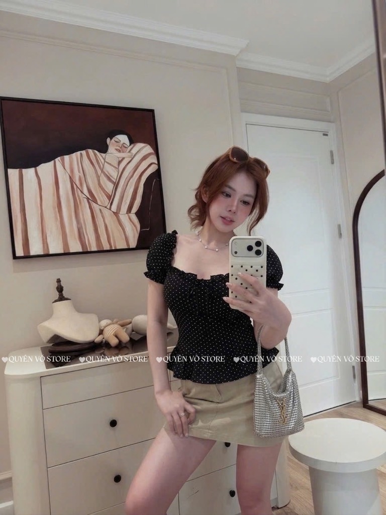 Áo thun cổ u viền bèo lai bèo