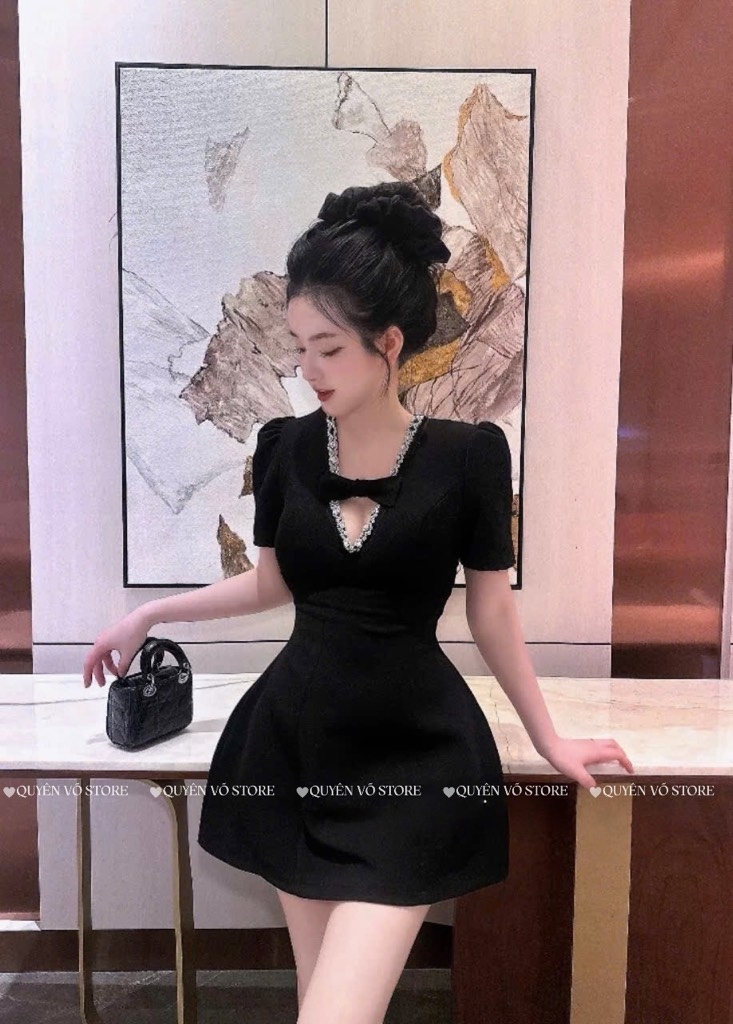 Đầm tafta cổ V đính đá - 1070