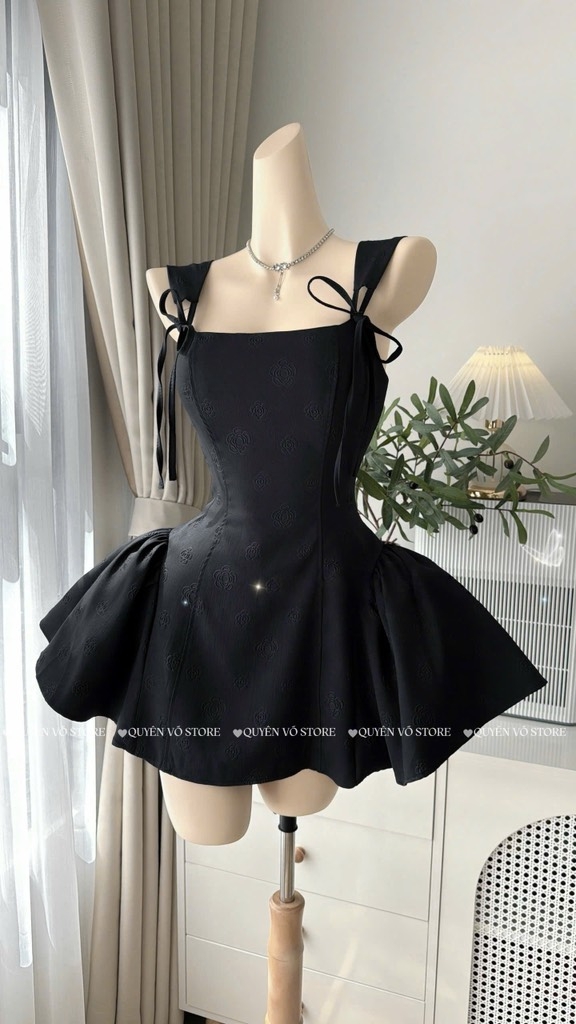 Đầm 2 dây bản cột nơ - Đen