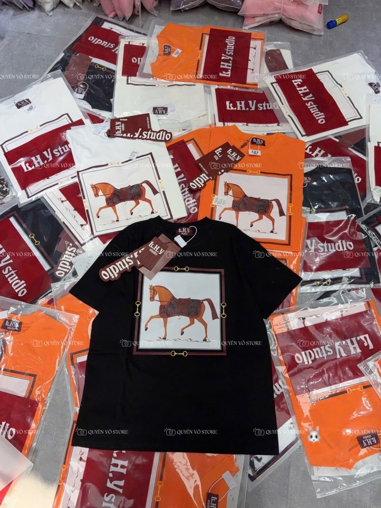 Áo thun ngựa ô vuông - Form rộng dưới 65kg