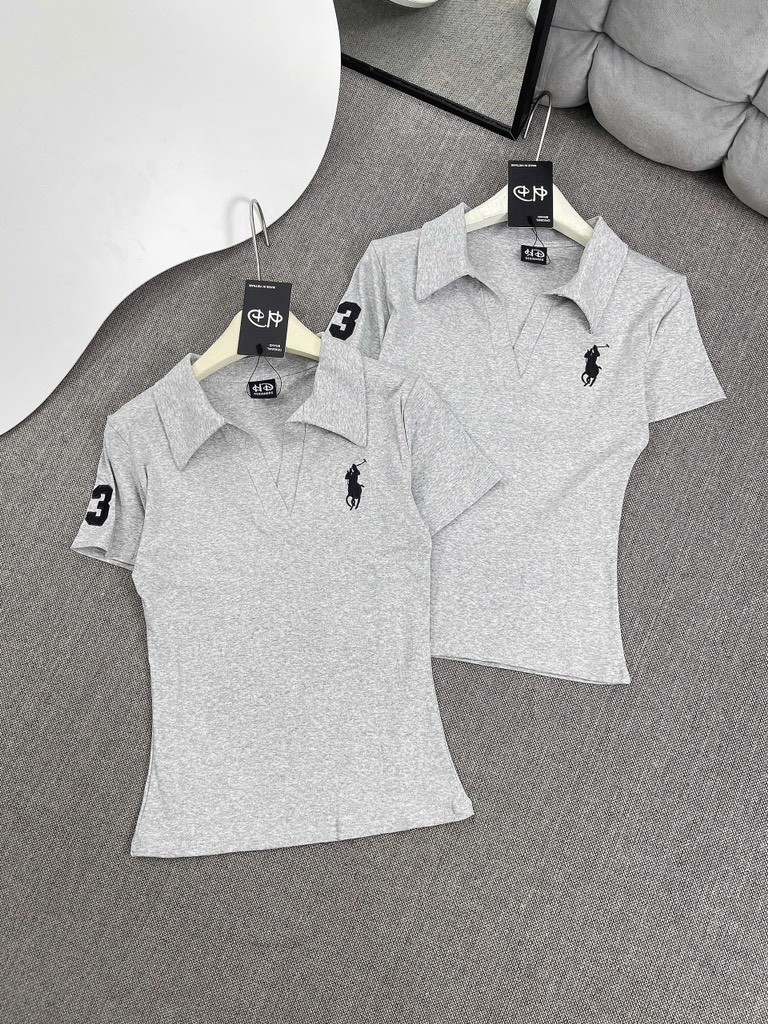 Áo thun cổ bẻ ngựa - Form vừa