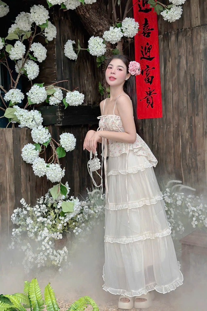 Set áo xô thêu áo 2 dây cột Babydoll chân váy maxi
