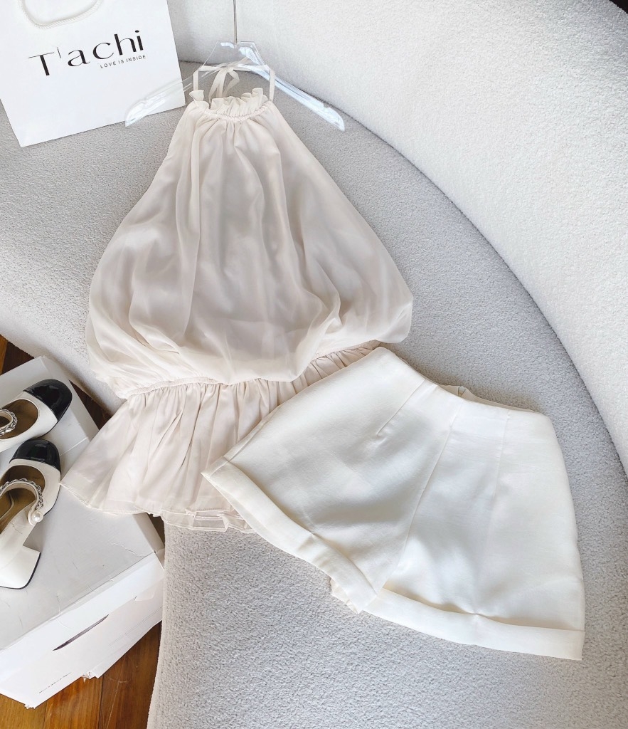 Set áo nude cổ yếm xòe phồng - Freesize