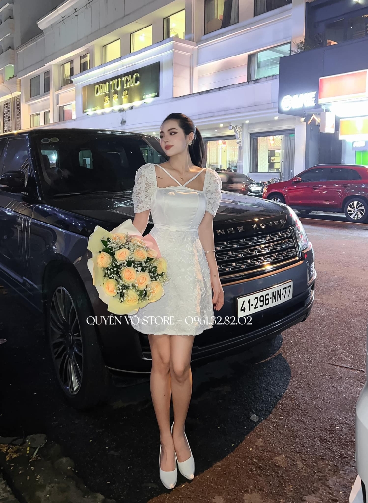 Đầm ren nơ eo viền cườm