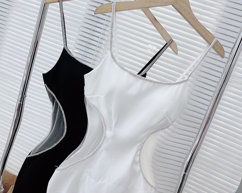 Đầm body 2 dây viền đá eo