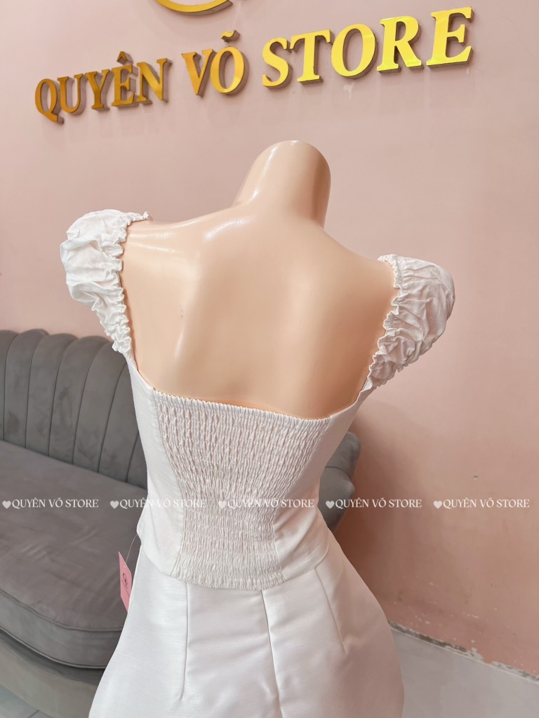 Áo ôm croptop xẻ - TRẮNG