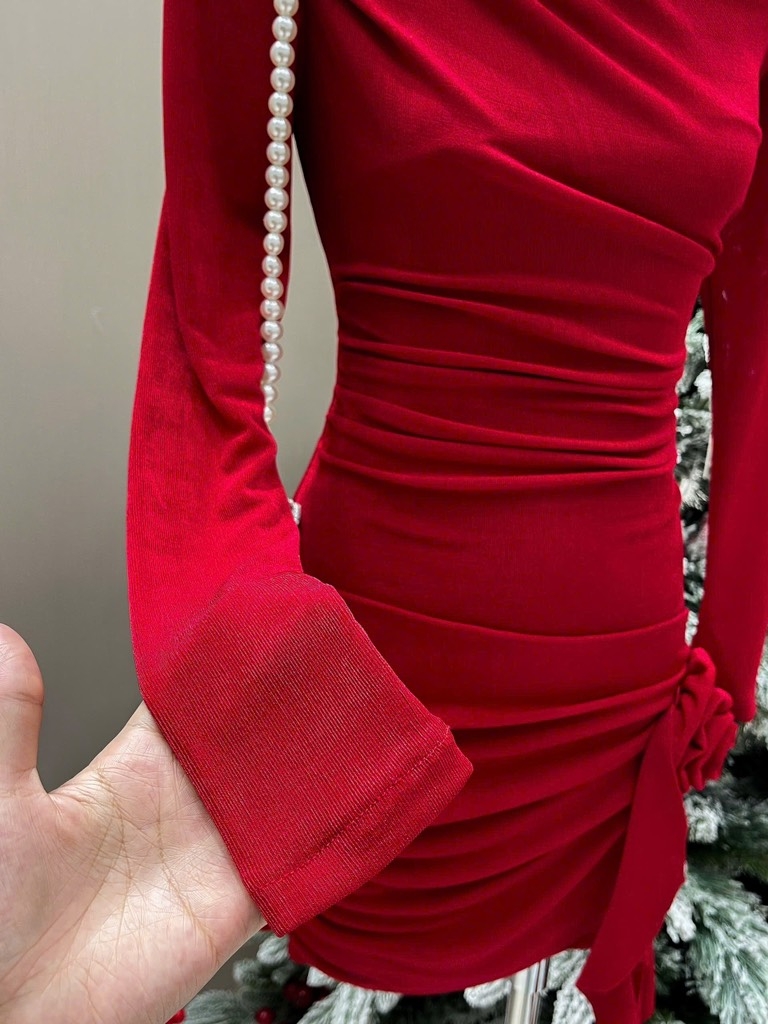 Đầm ôm body nhún eo tua rua - Đỏ
