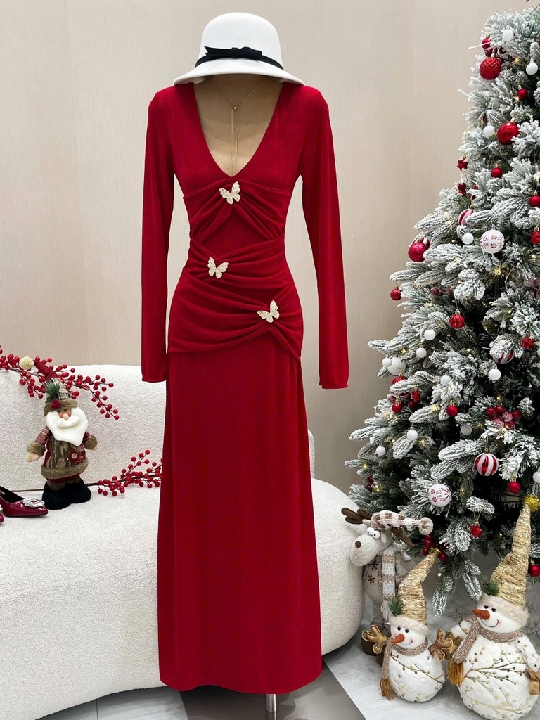 Đầm ôm body tay dài đính bướm - Đỏ