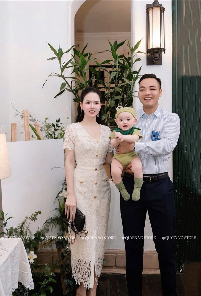 Đầm ren sang chảnh dáng dài